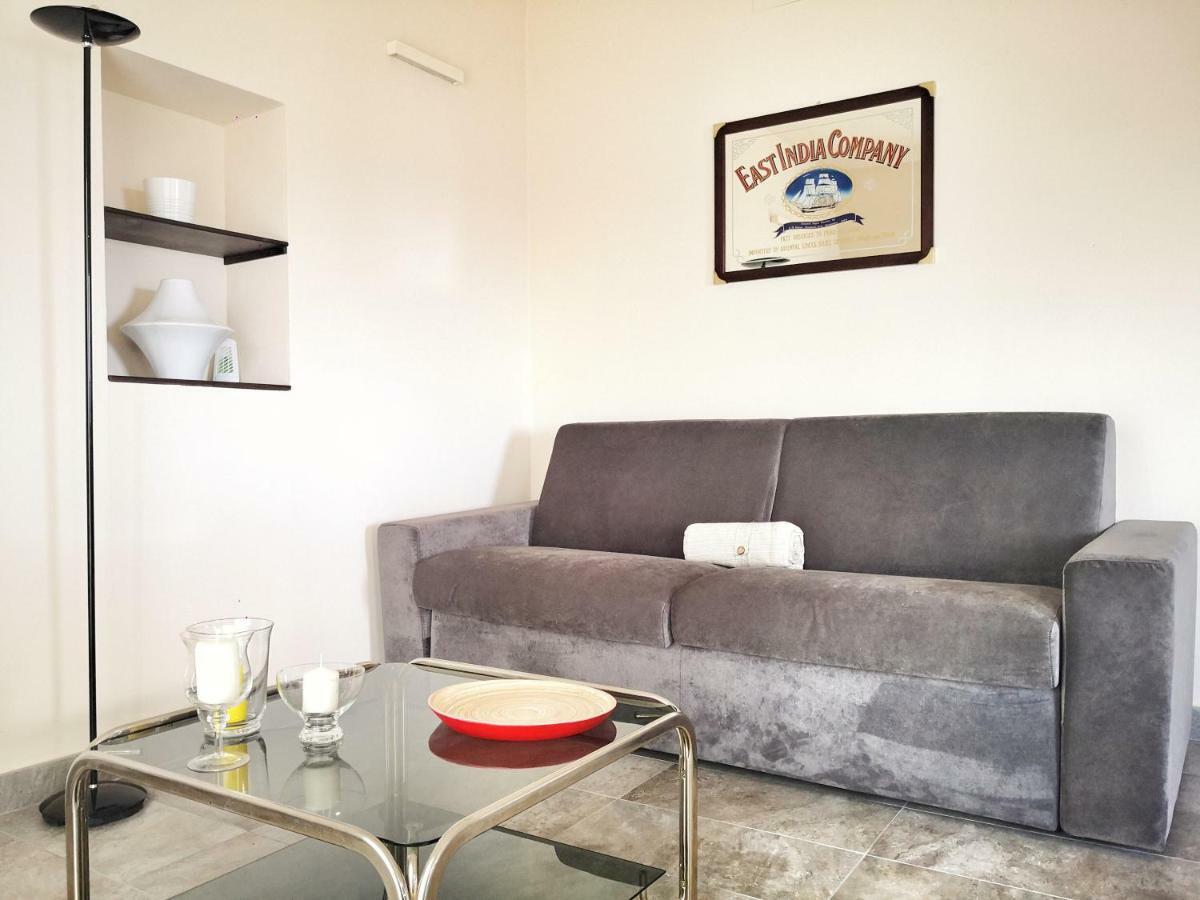 Appartamento Deluxe Con Terrazza Sul Mare Savona Exteriör bild
