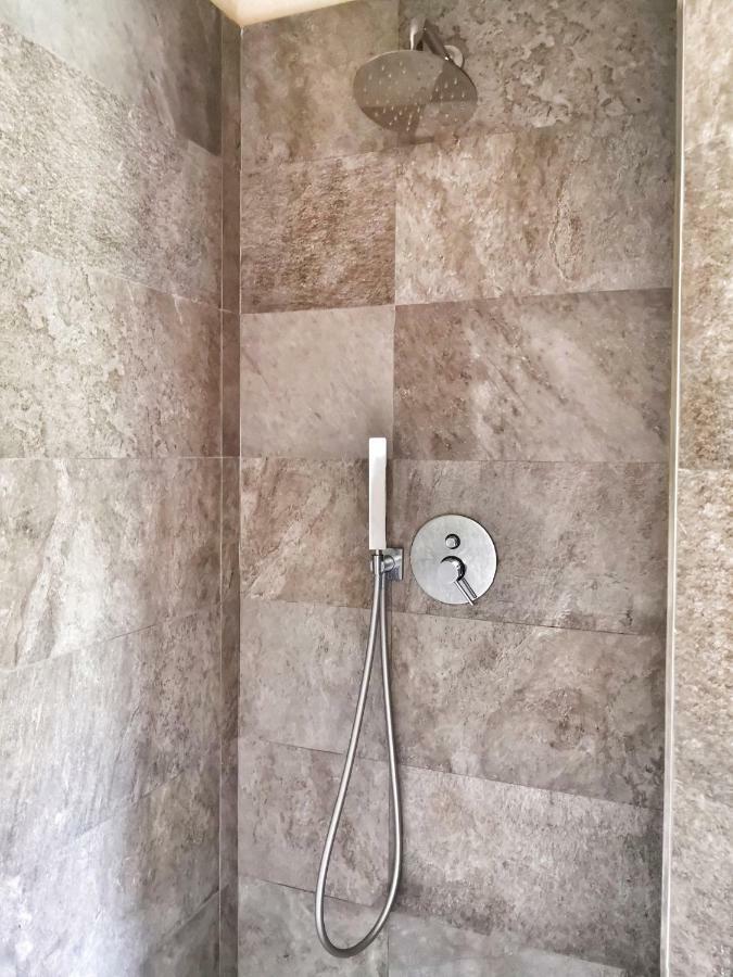 Appartamento Deluxe Con Terrazza Sul Mare Savona Exteriör bild