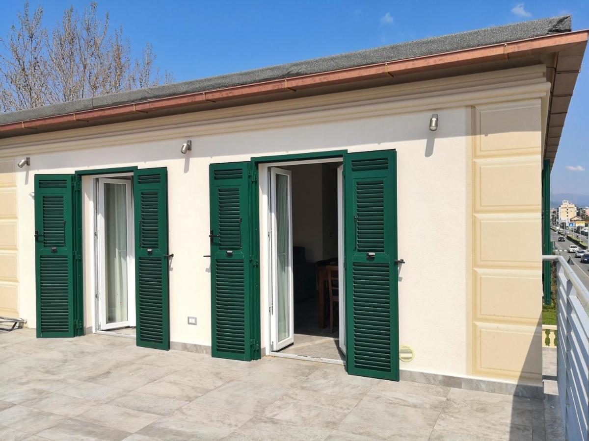 Appartamento Deluxe Con Terrazza Sul Mare Savona Exteriör bild